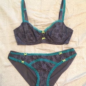 Heidi Klum bra and panties